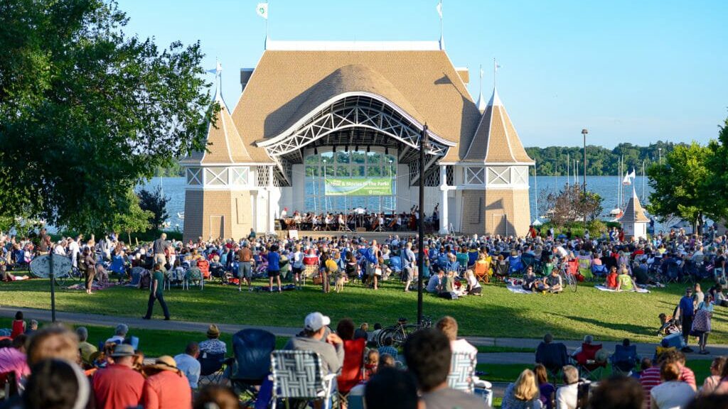 Lake Harriet Bandshell: Romantic Getaway in Minnesota